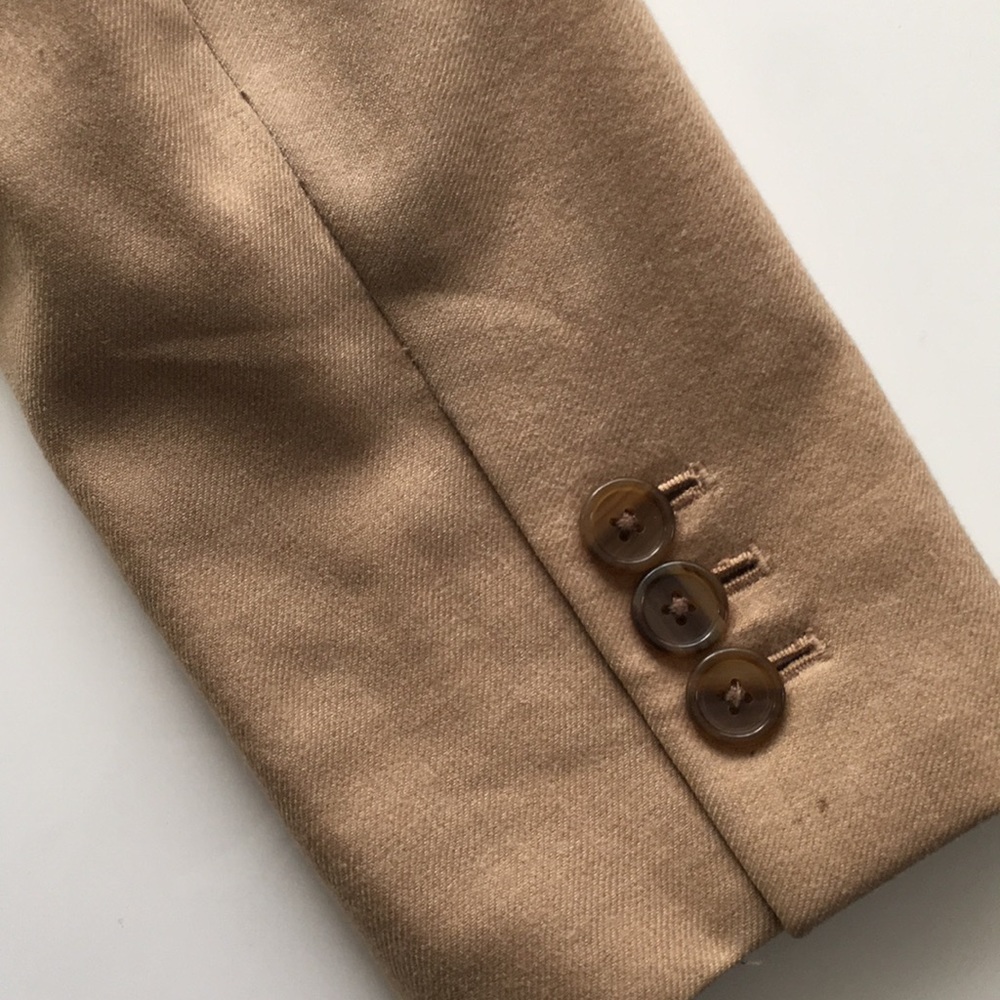BR tan blazer - Picture 4 of 5
